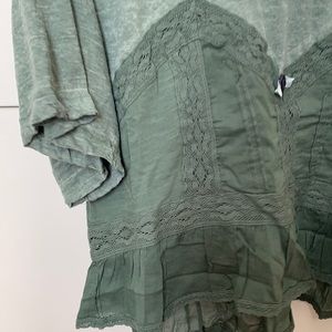 NWT Free People Fall In Love Tee Size XS